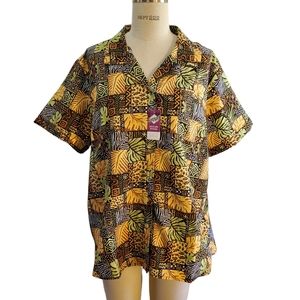Busch Gardens Moisture Wicking African Print Button Down Blouse Size XL‎